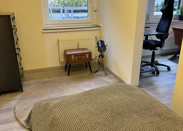 Messe 2026 Exklusives Apartment, Garten & Kamin, Hbf 10 Min * Ганновер