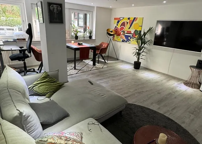 Апартаменты Messe 2026 Exklusives Apartment, Garten & Kamin, Hbf 10 Min Ганновер