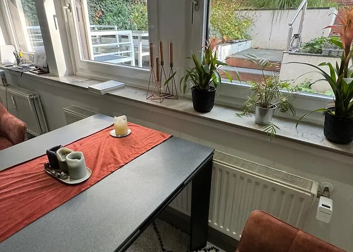 Messe 2026 Exklusives Apartment, Garten & Kamin, Hbf 10 Min Апартаменты Ганновер